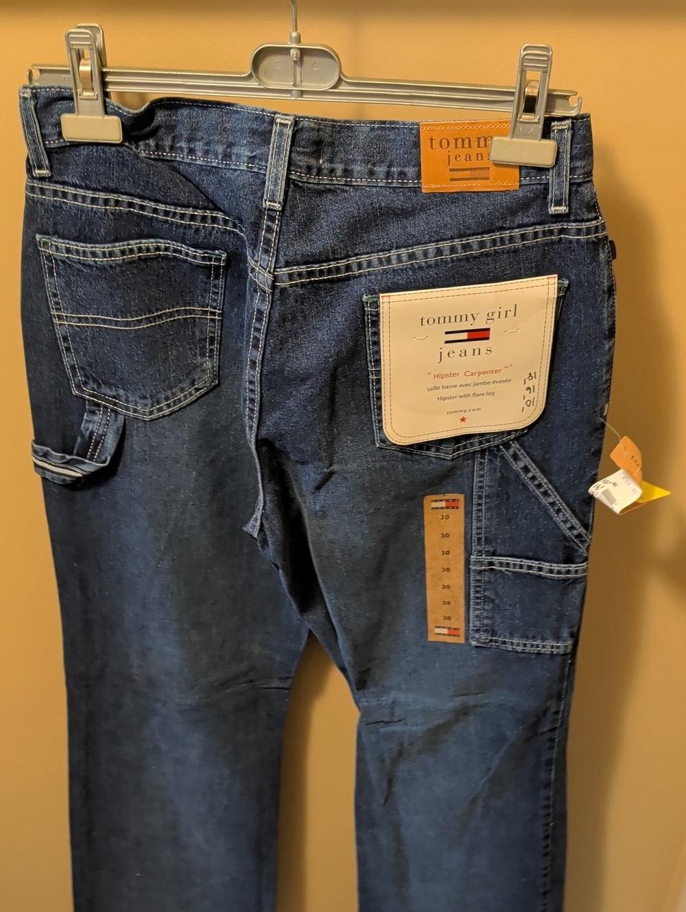 Vintage Tommy Hilfiger Men's Relaxed Carpenter Jeans in Dark Blue Denim